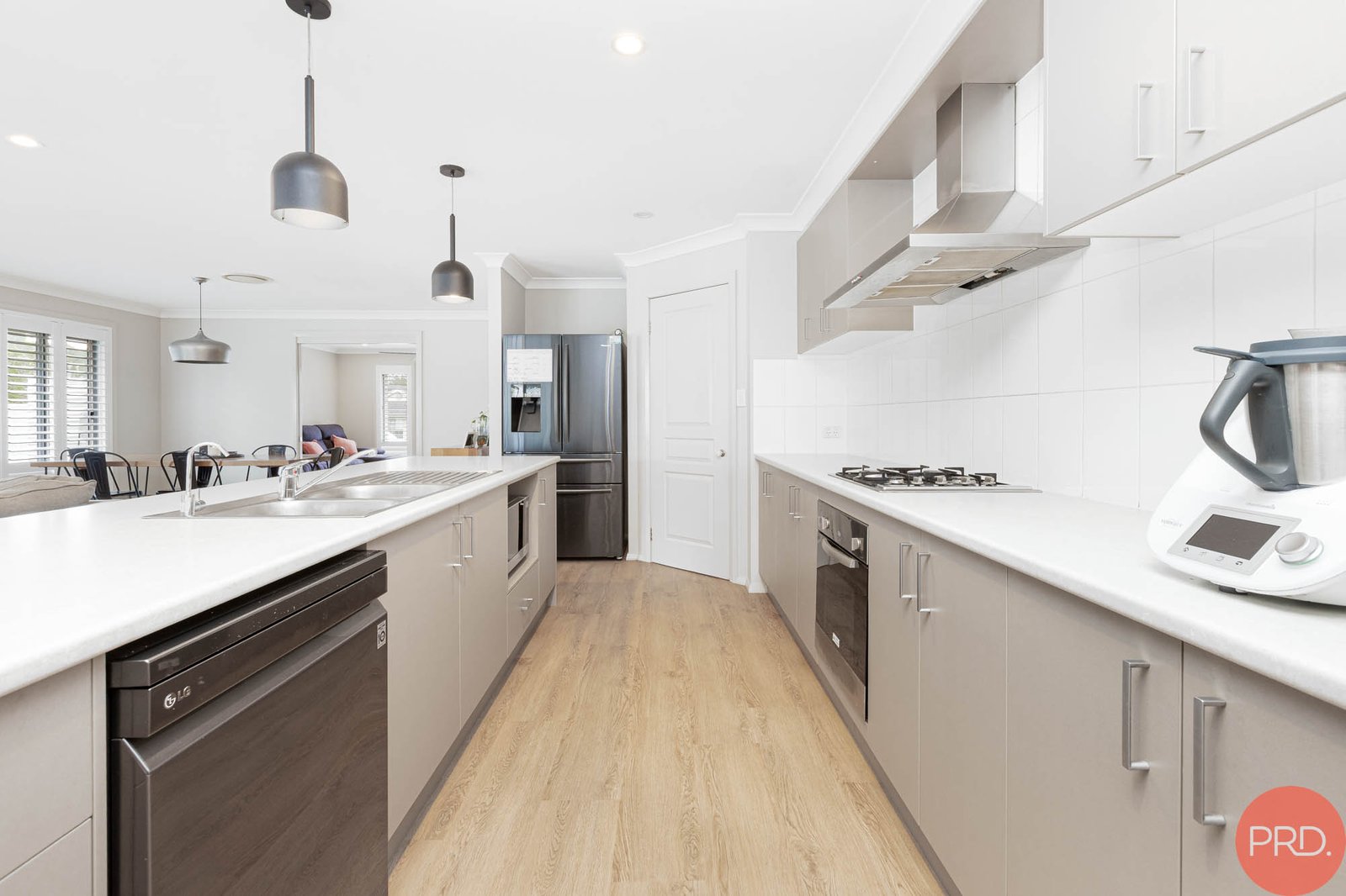 29 Parklands Road LARGS 18