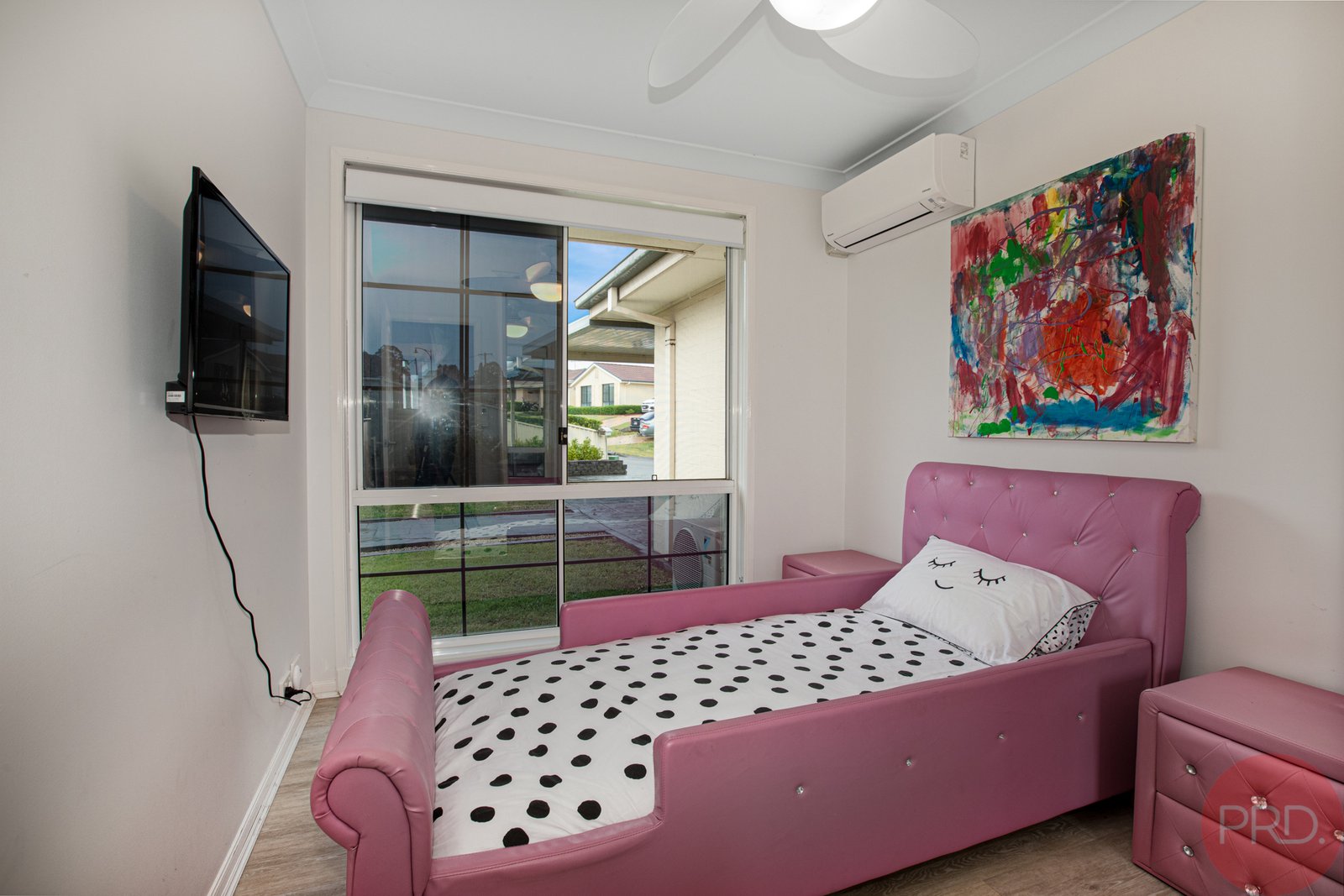 29 Parkside Crescent THORNTON 10