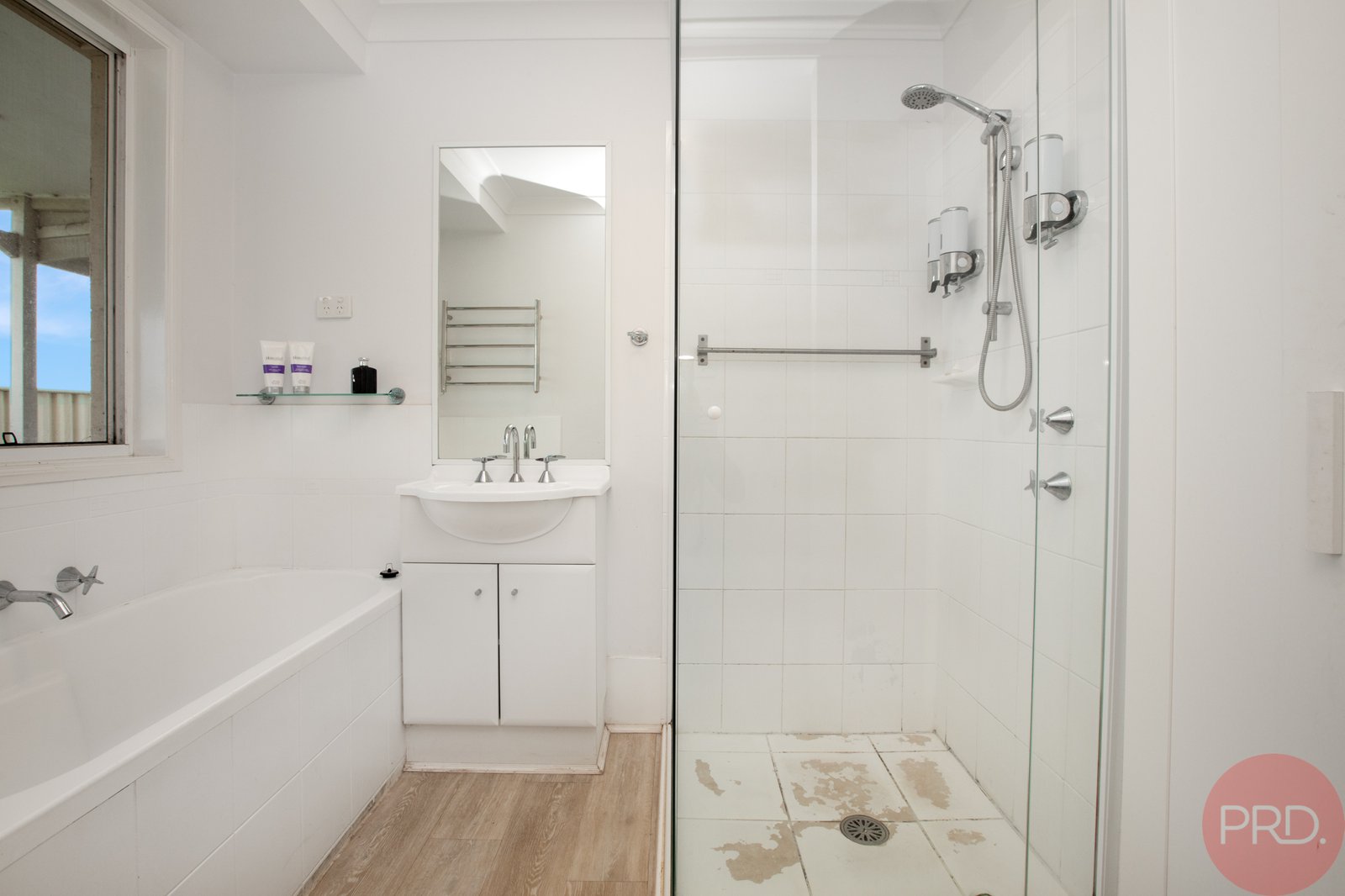 29 Parkside Crescent THORNTON 12