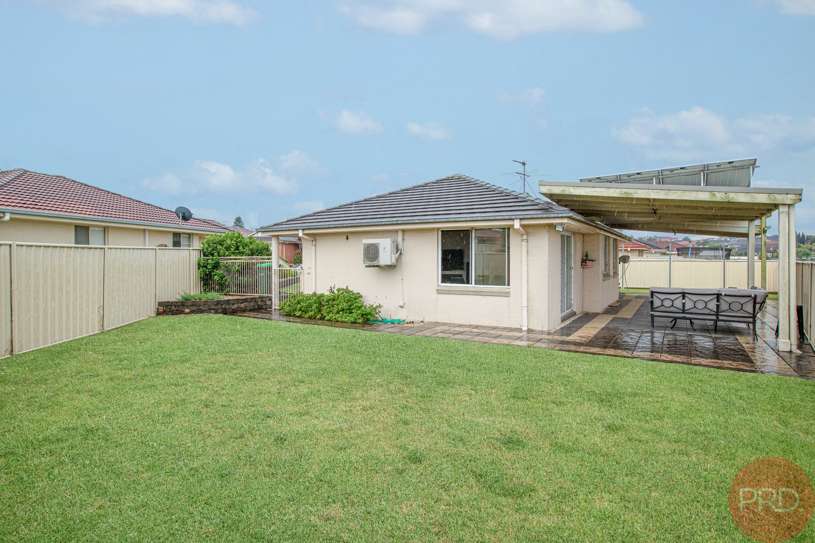 29 Parkside Crescent THORNTON 16