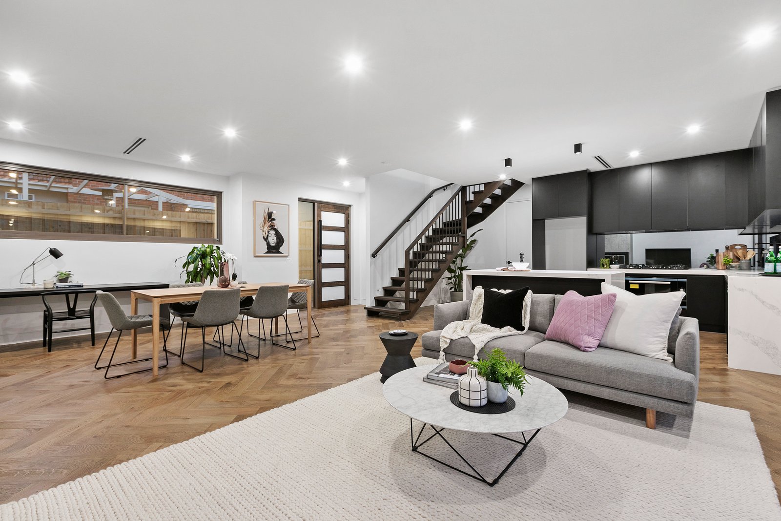 Gallery: 2/9 Perry Street