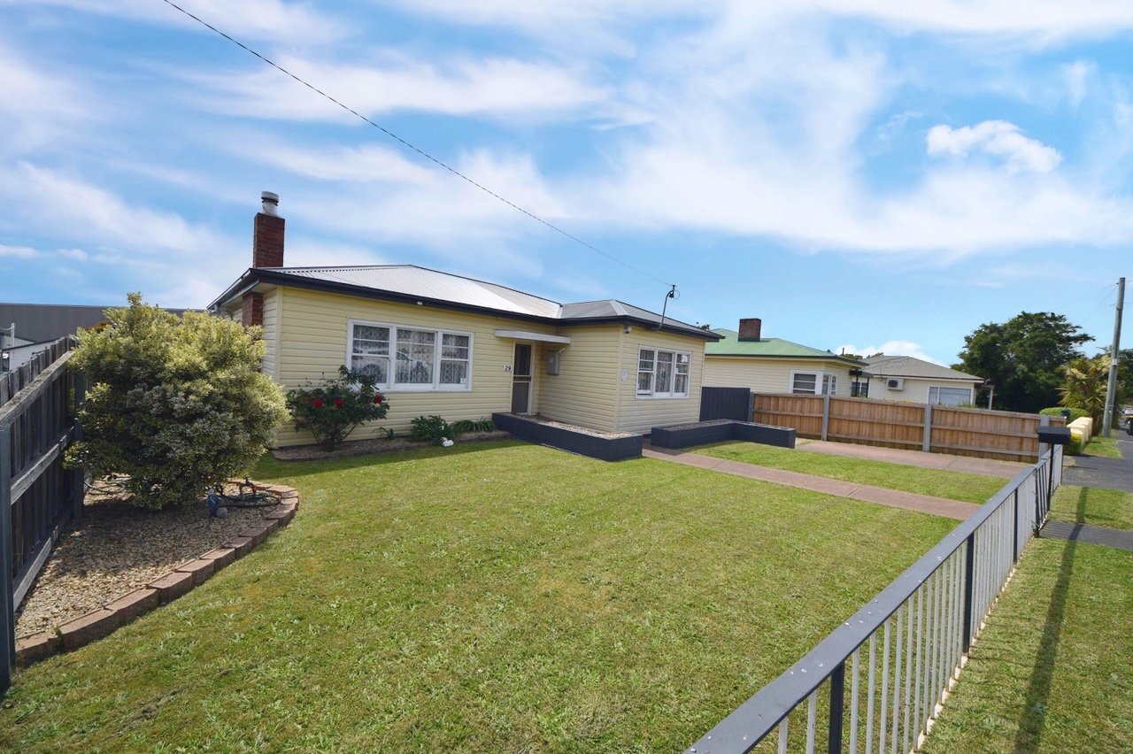 29 Pitcairn Street GLENORCHY 23