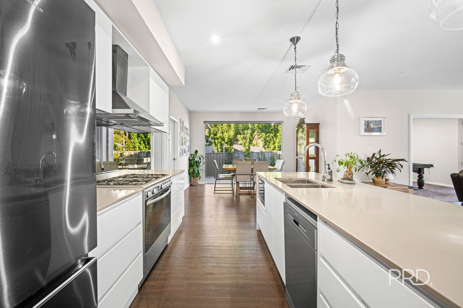 29 Plunkett Drive LAKE ALBERT 5