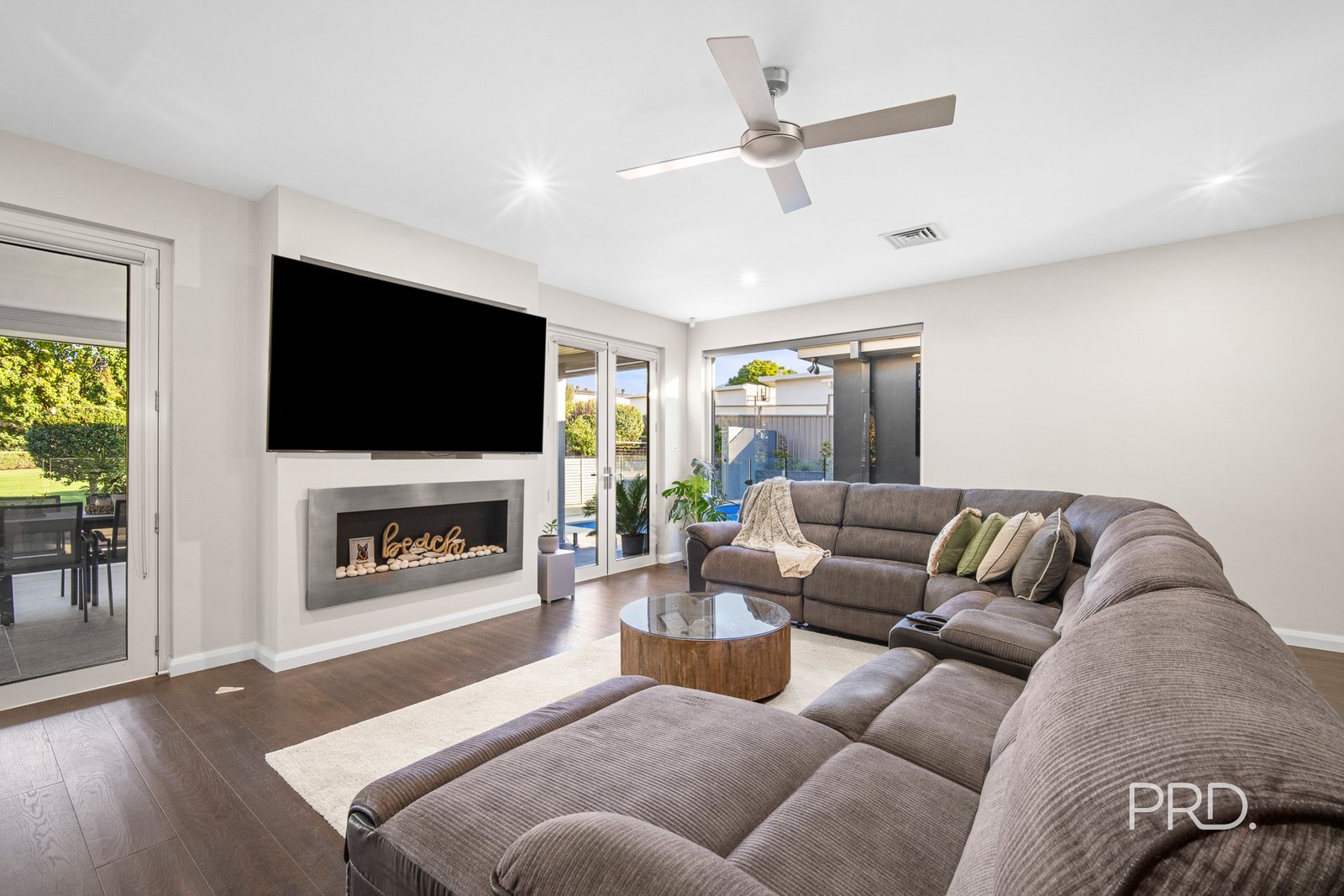 29 Plunkett Drive LAKE ALBERT 6