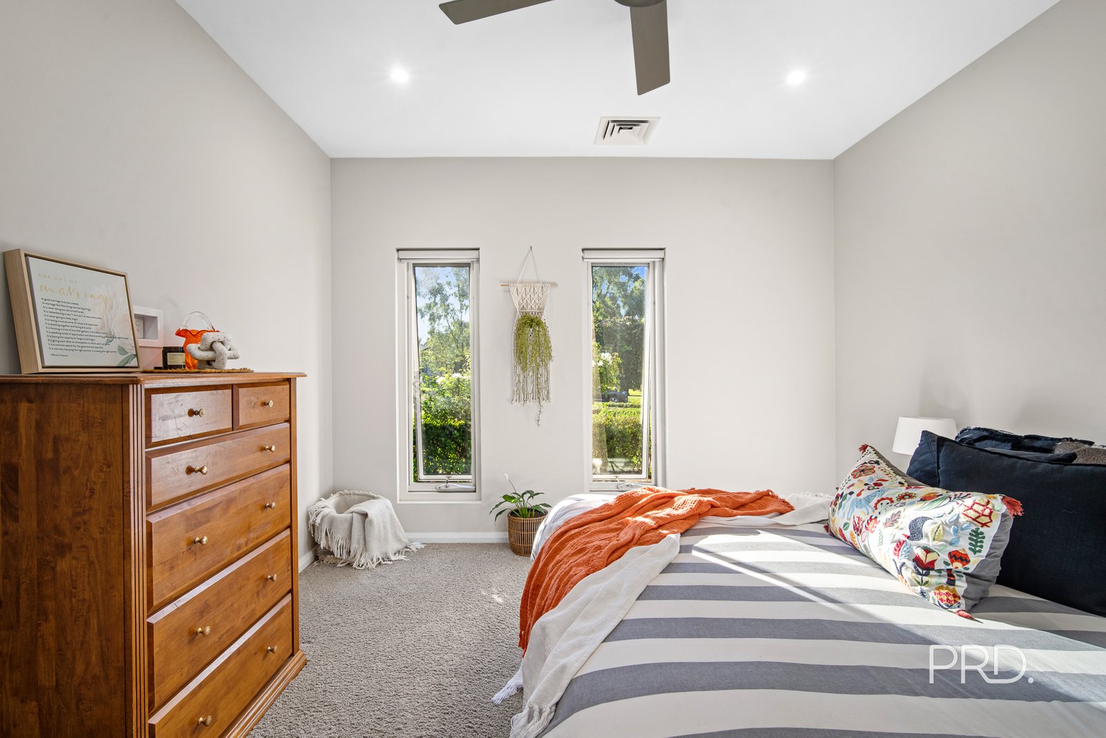 29 Plunkett Drive LAKE ALBERT 10