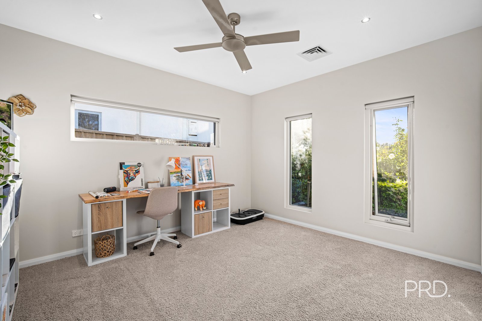 29 Plunkett Drive LAKE ALBERT 11