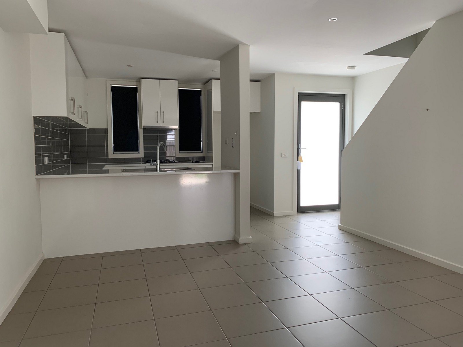 Gallery: 2/9 Prentice Street