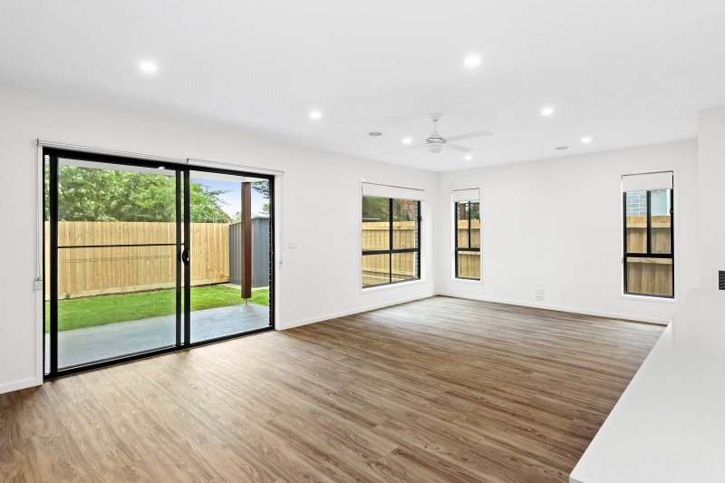 Gallery: 29 Presentation Boulevard