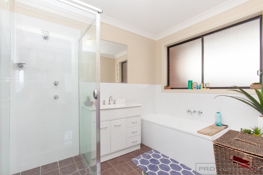 29 Pumphouse Crescent RUTHERFORD 18