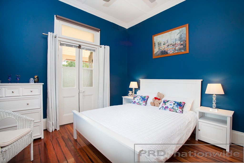 29 Queen Street LORN 14