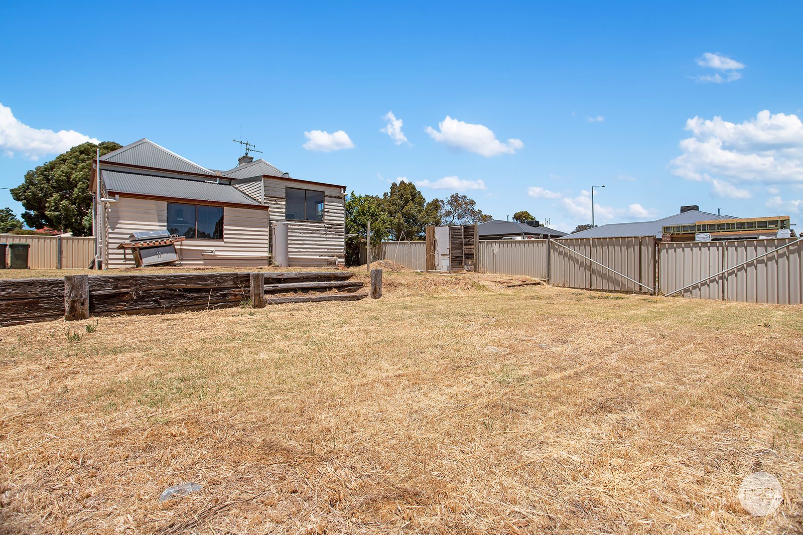 29 Raglan Street WHITE HILLS 15