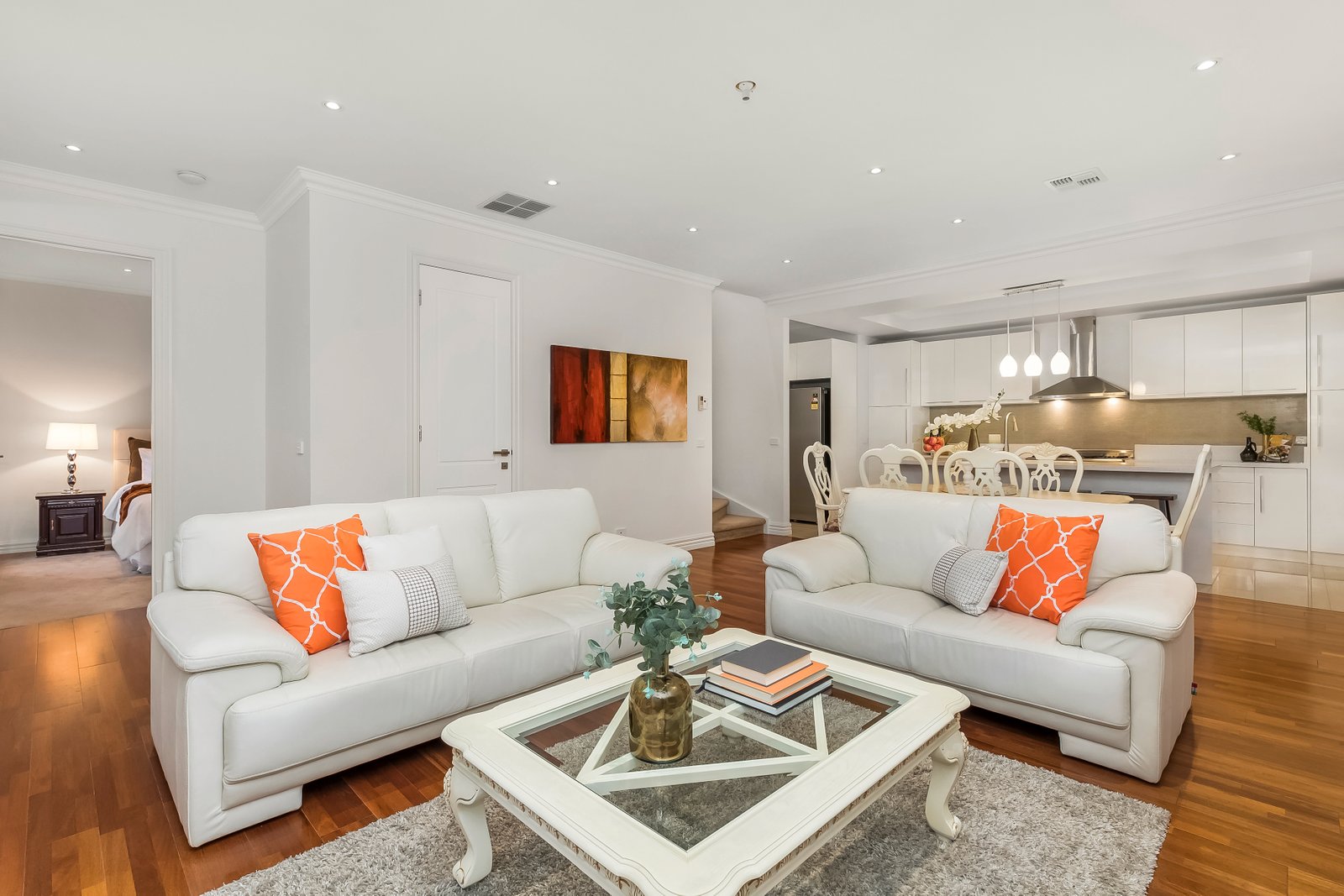 Gallery: 2/9 Robert Street