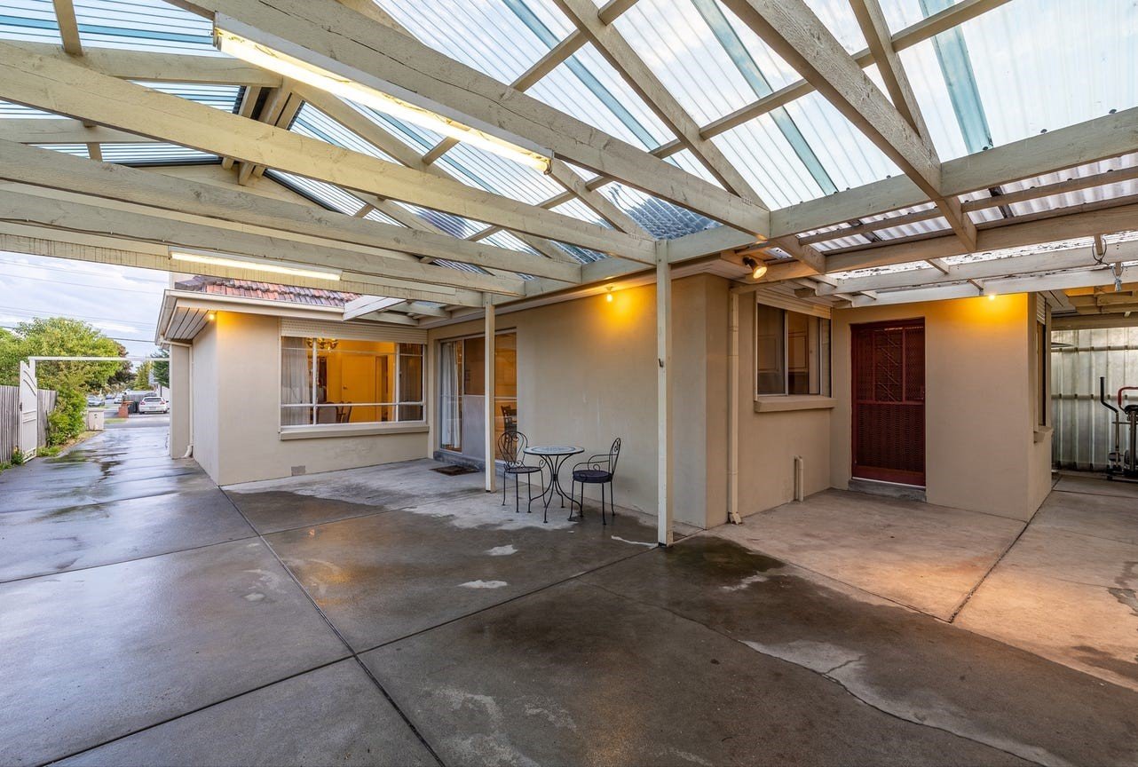 Gallery: 29 Robinson Street