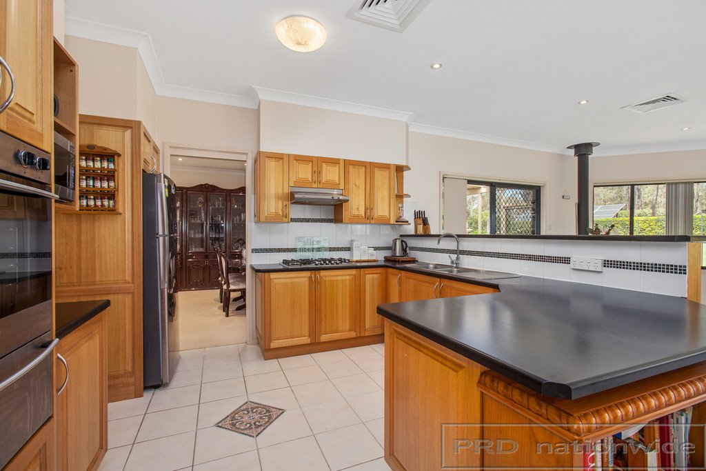 29 Rosebank Drive WALLALONG 18
