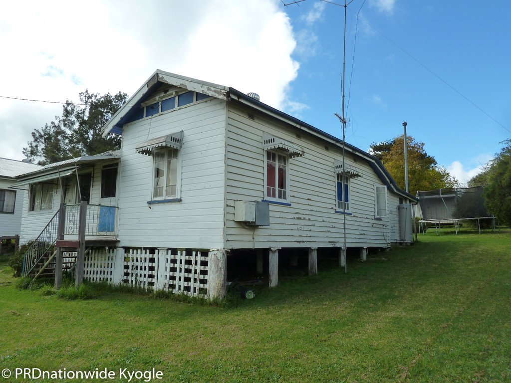 29 Roseberry Street WOODENBONG 16
