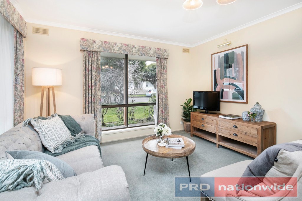 29 Salisbury Avenue NEWINGTON 1
