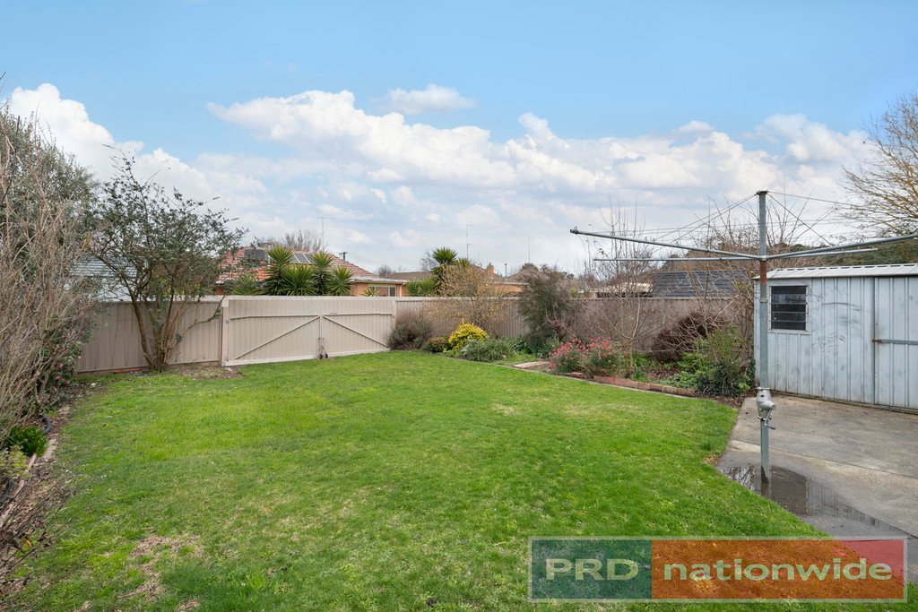 29 Salisbury Avenue NEWINGTON 18