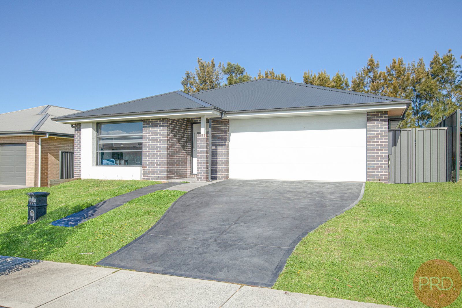 29 Sandridge Street THORNTON 1