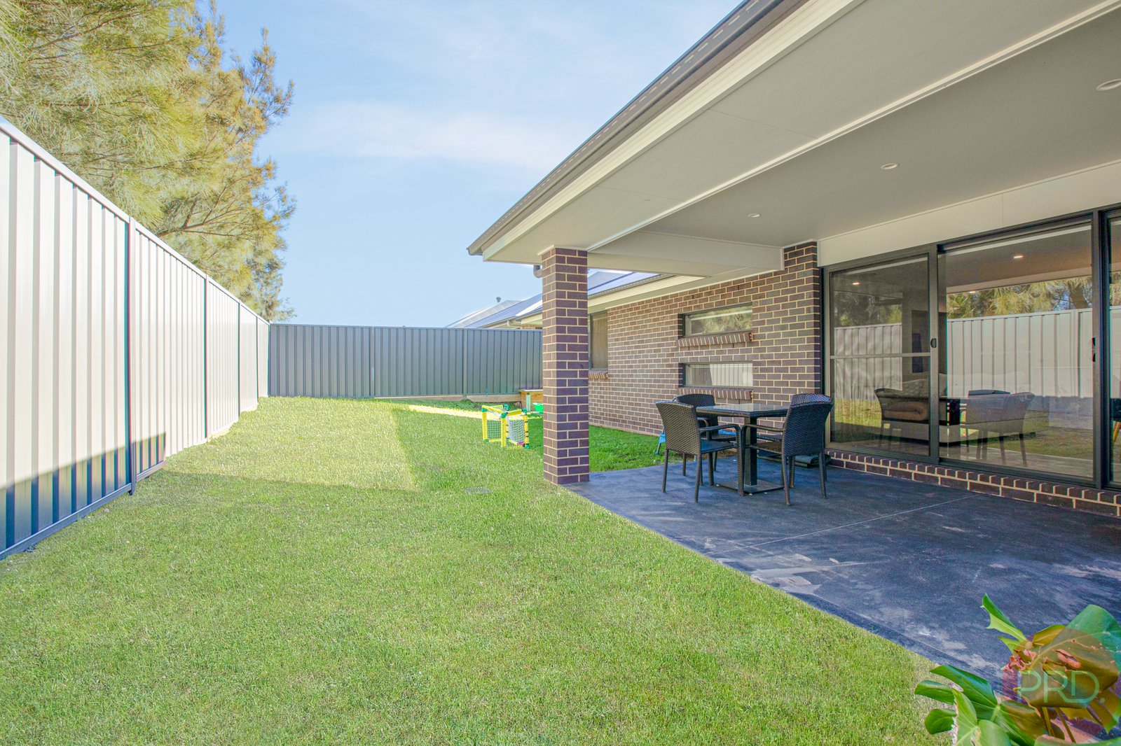 29 Sandridge Street THORNTON 16