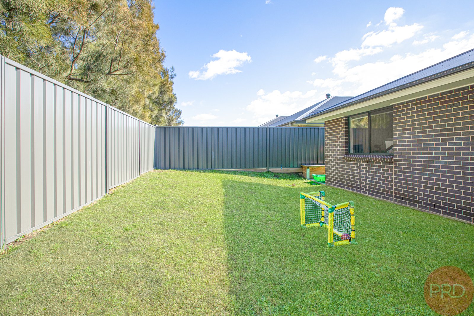 29 Sandridge Street THORNTON 17