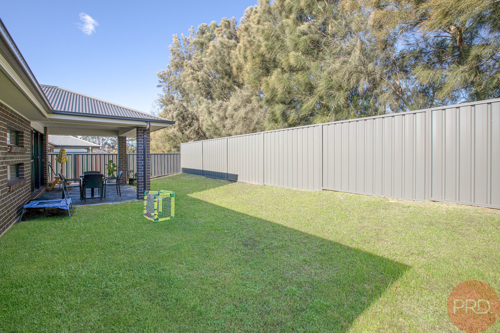 29 Sandridge Street THORNTON 18