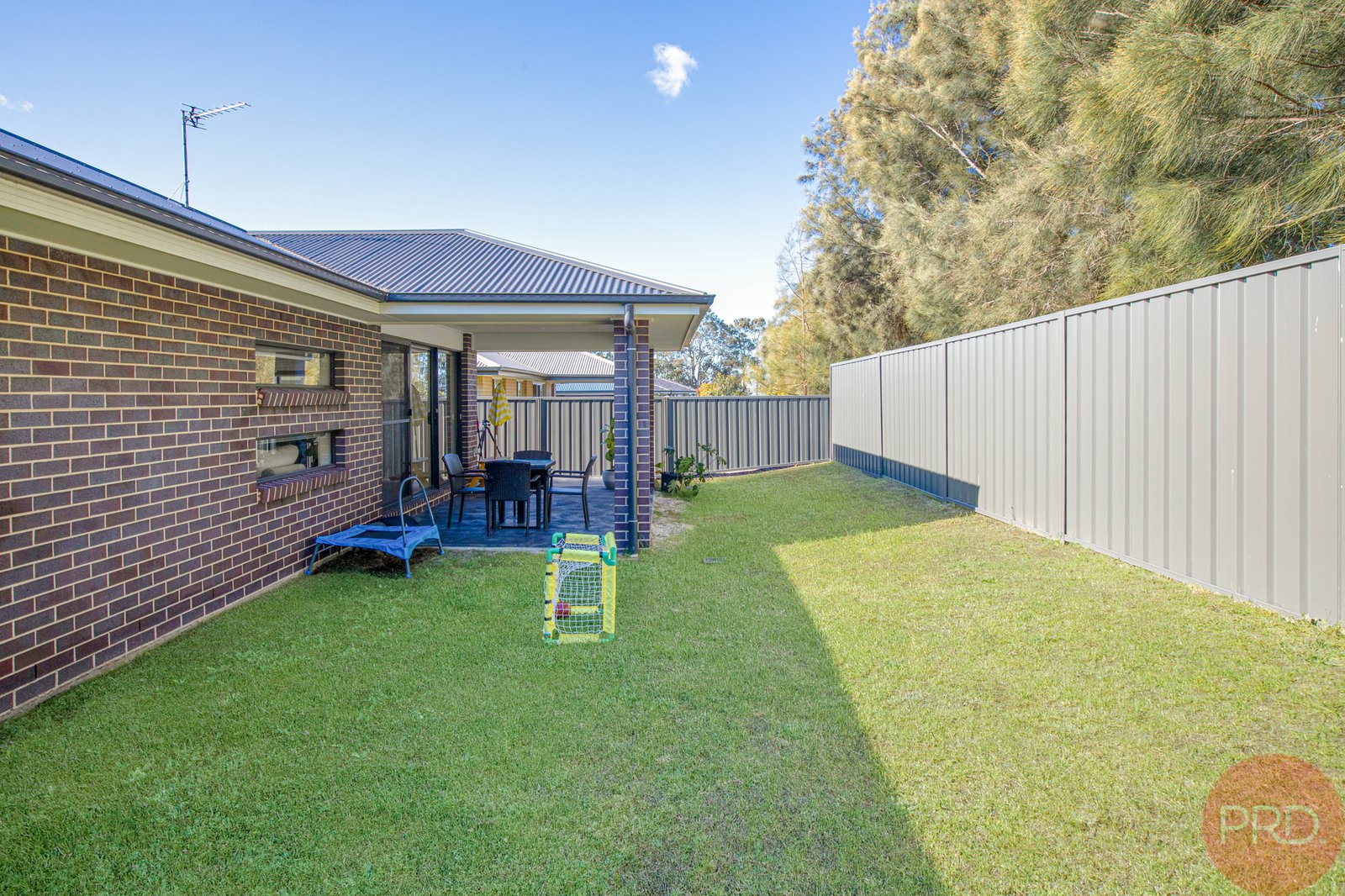 29 Sandridge Street THORNTON 19