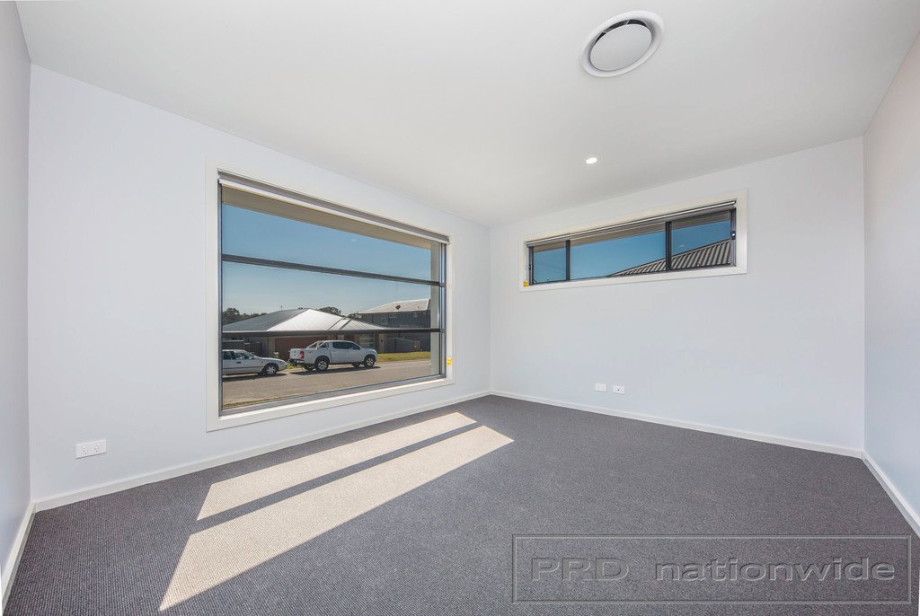 29 Sandridge Street THORNTON 12