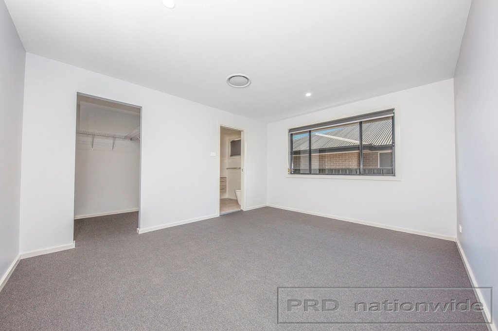 29 Sandridge Street THORNTON 13