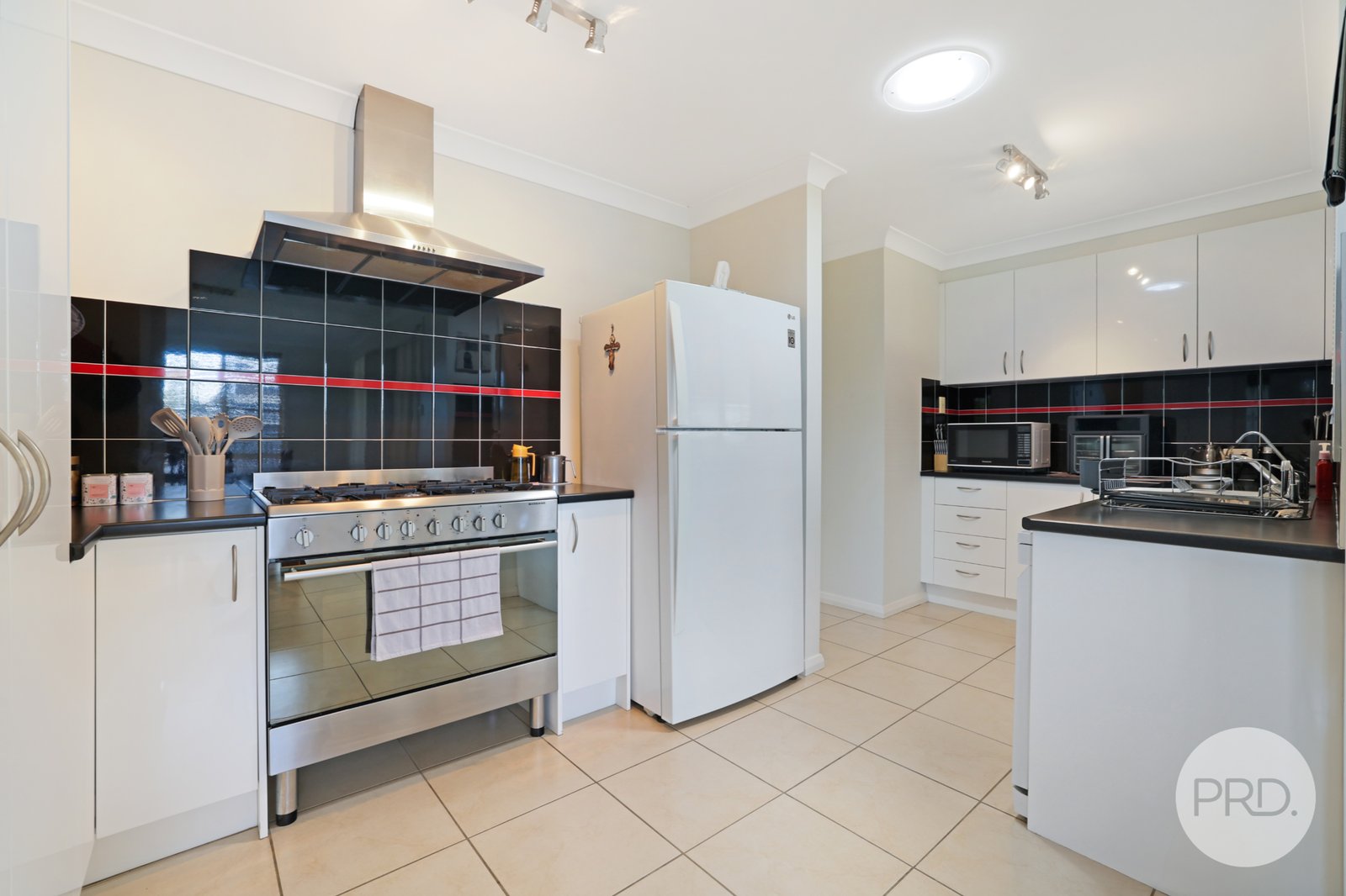 29 Sandy Road KOOTINGAL 10