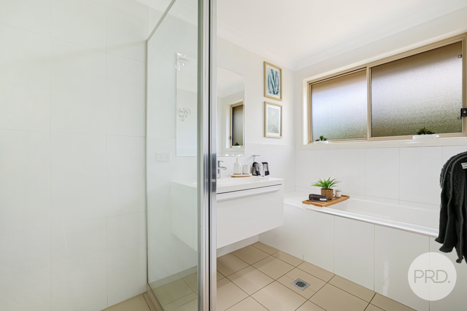 29 Semillon Drive TAMWORTH 15