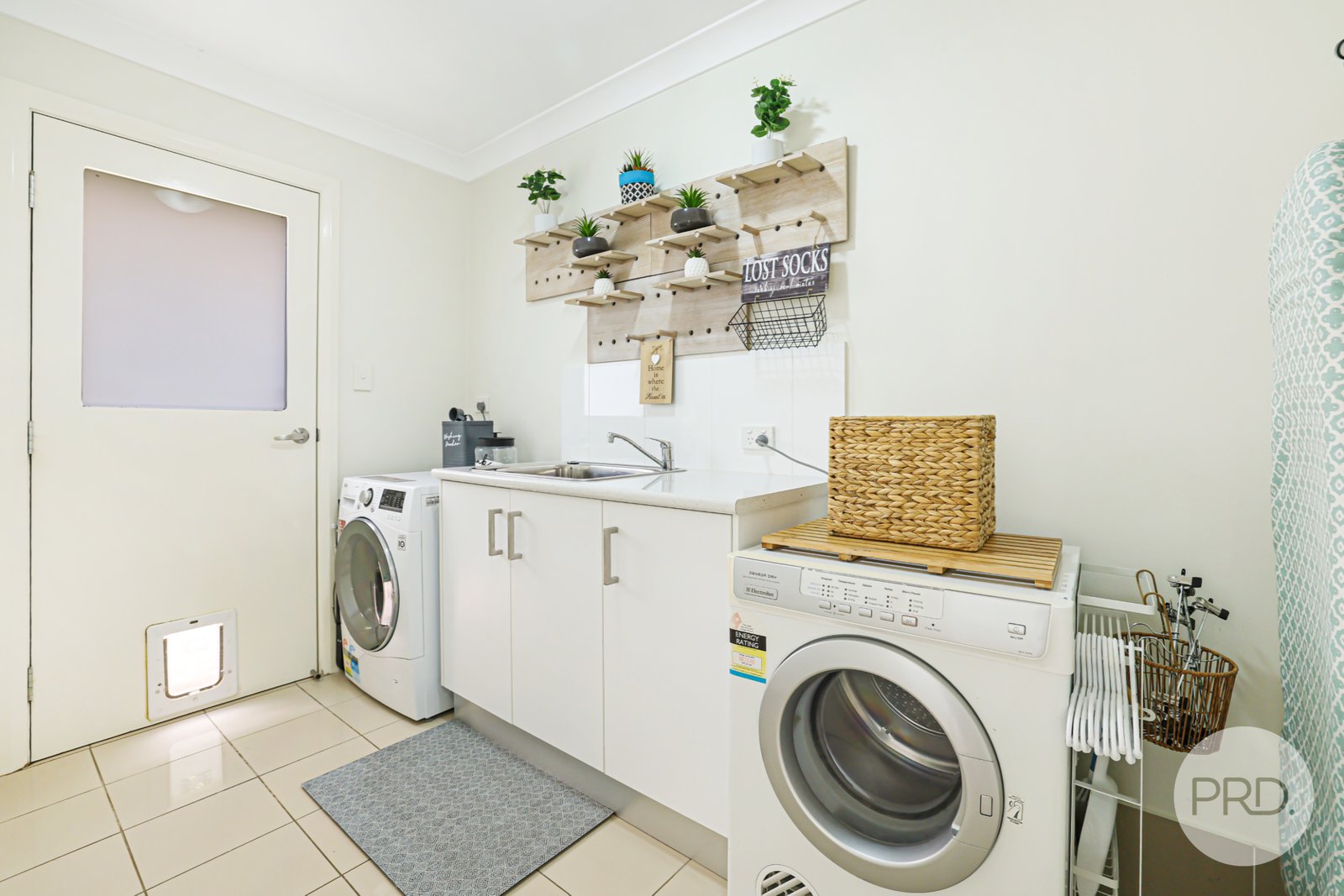 29 Semillon Drive TAMWORTH 16