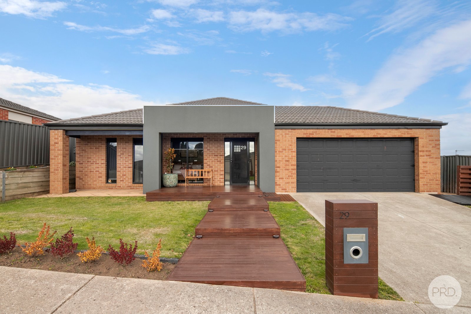 29 Shaftesbury Avenue WINTER VALLEY 1