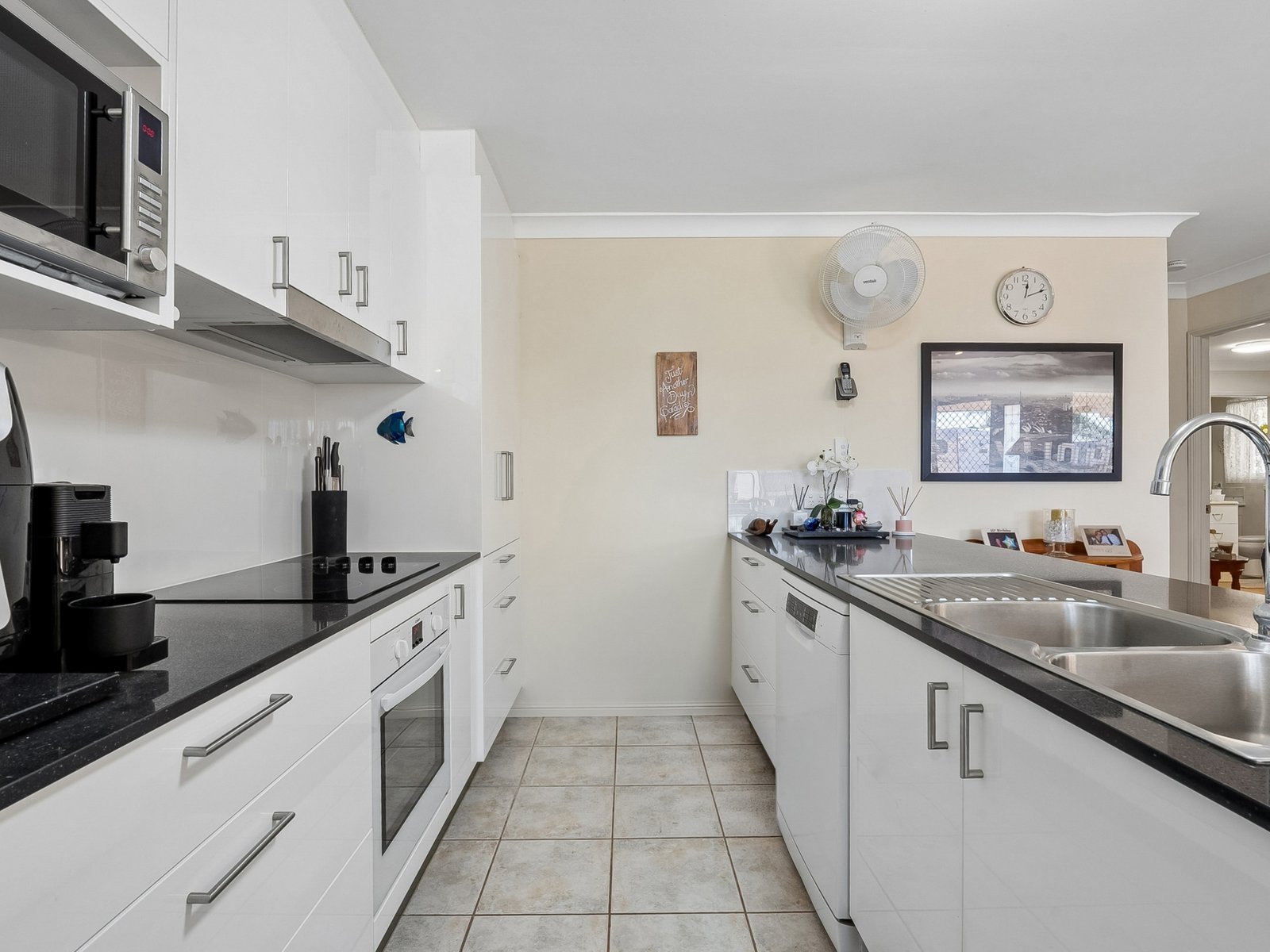 2/9 Shore Place KINGSCLIFF 9
