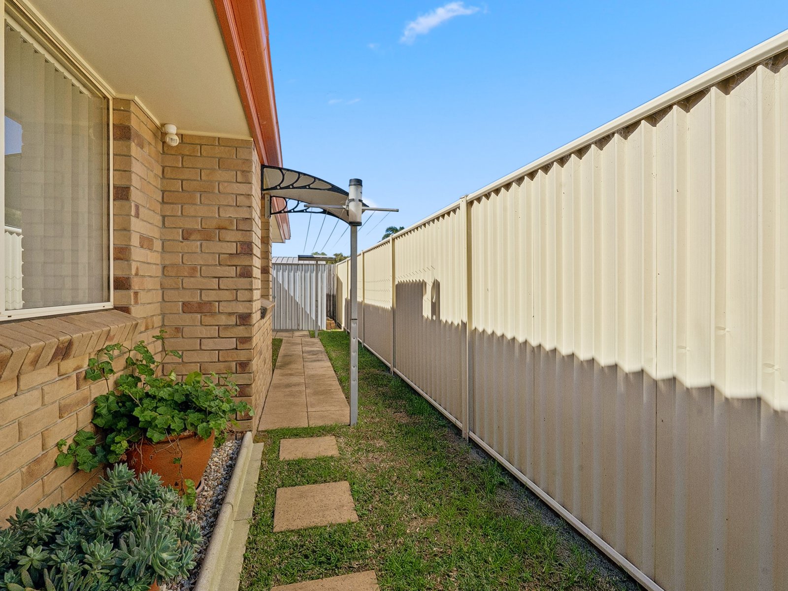 2/9 Shore Place KINGSCLIFF 18