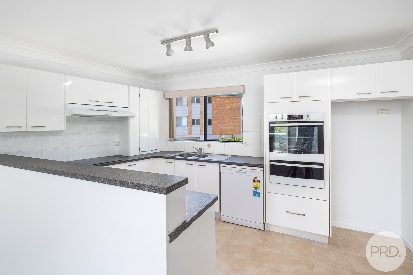 2/9 Soldiers Point Road SOLDIERS POINT 6