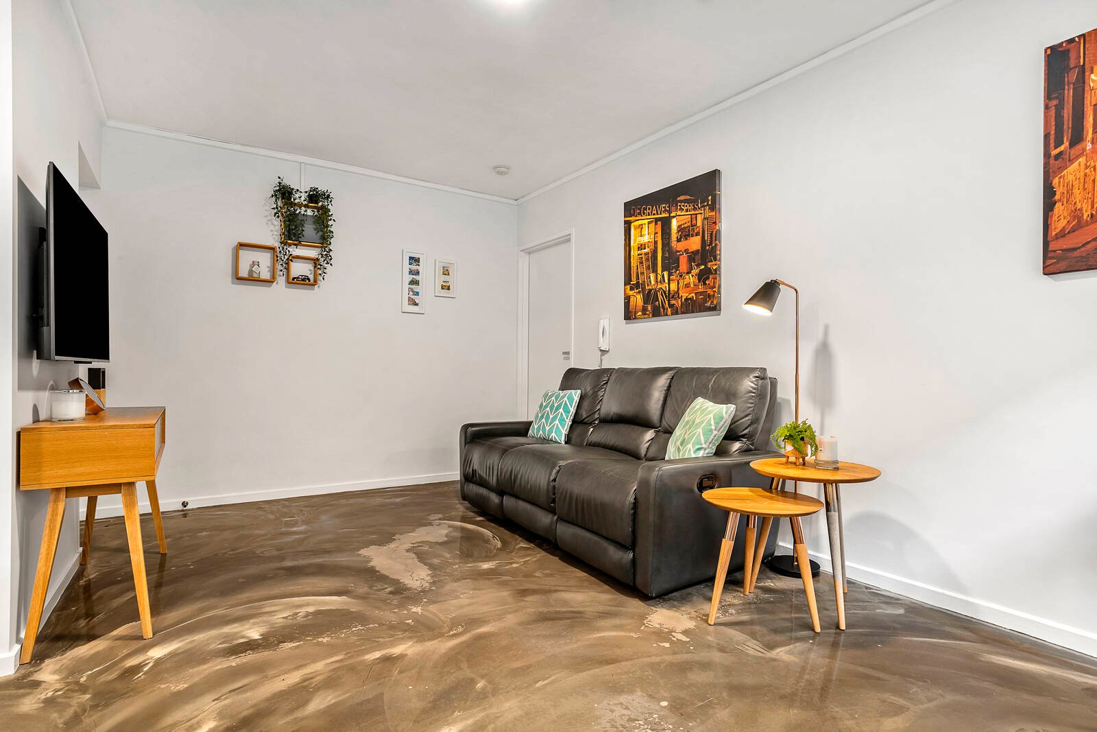 Real Estate and Property in 2/9 Somerset Street, Richmond, VIC