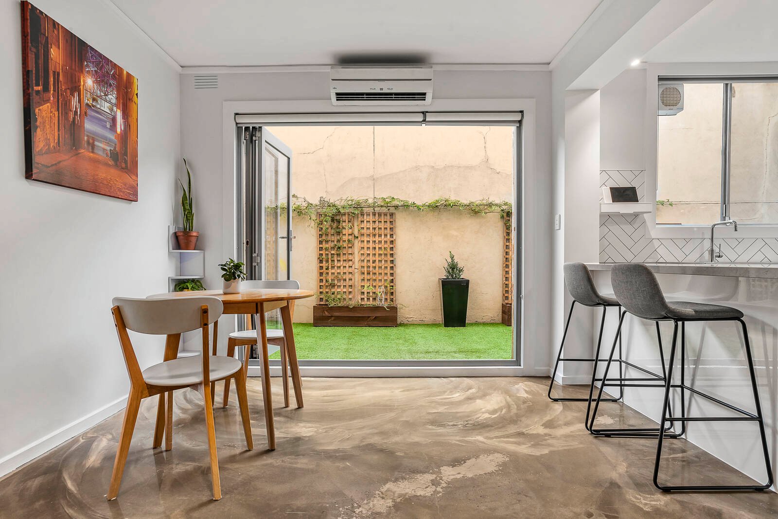 Real Estate and Property in 2/9 Somerset Street, Richmond, VIC