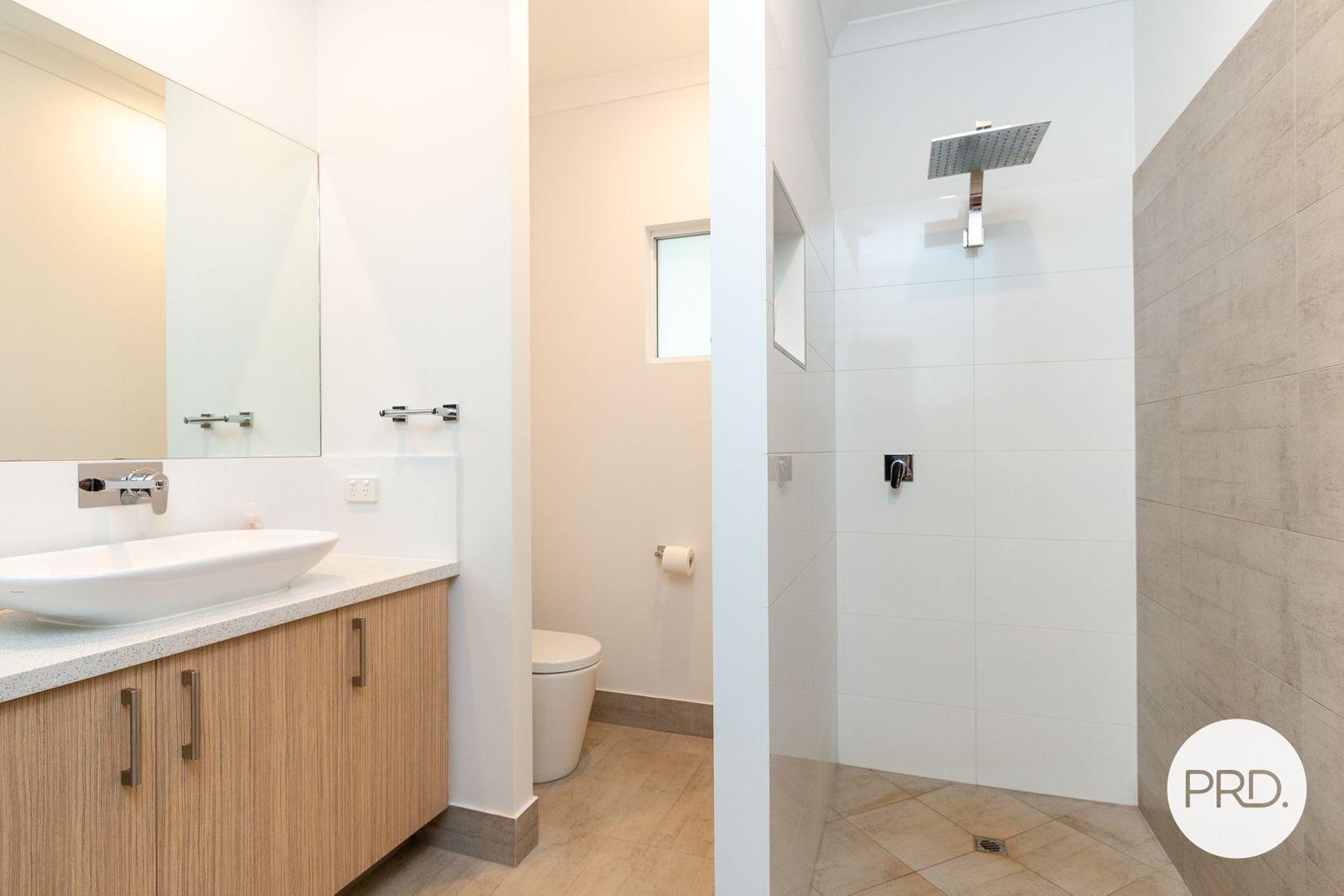 29 Songlark Loop DJUGUN 19