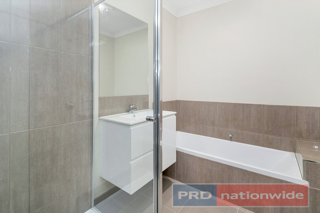 2/9 Spencer Street SEBASTOPOL 4