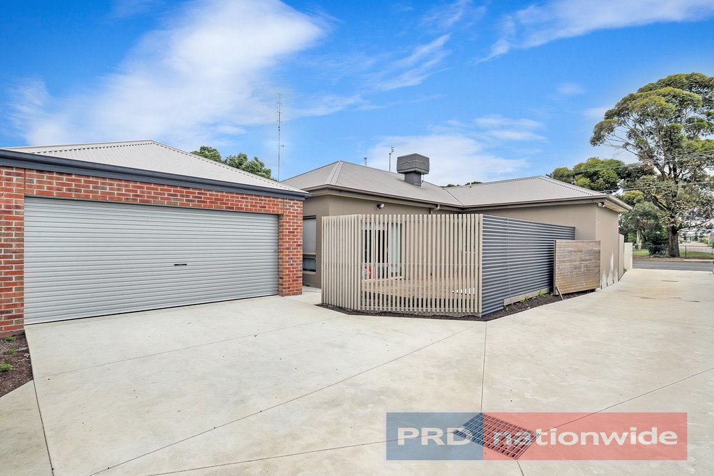 2/9 Spencer Street SEBASTOPOL 6