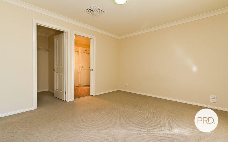 29 Squirrel Glider Drive THURGOONA 7