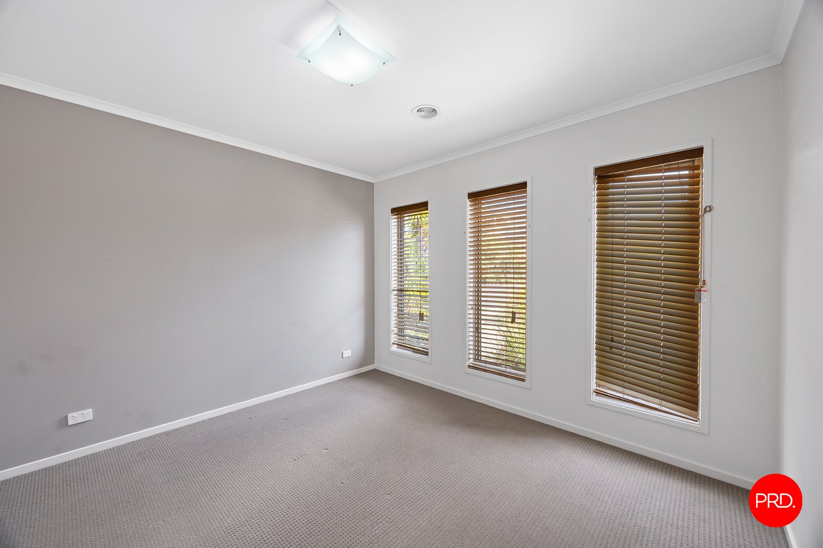 29 St George Park Drive KANGAROO FLAT 4