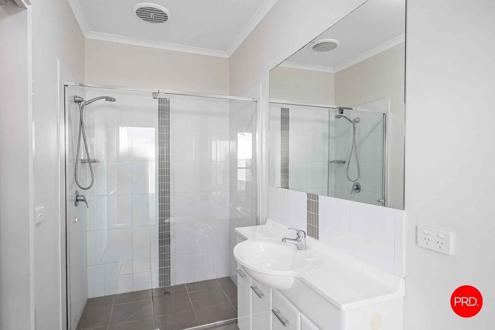 29 St George Park Drive KANGAROO FLAT 5
