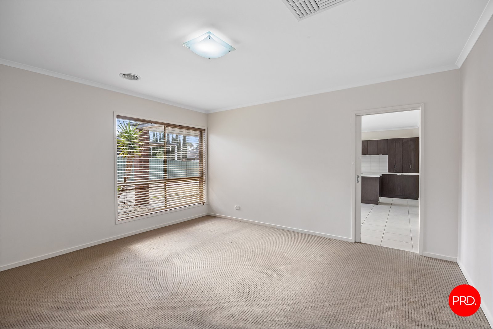 29 St George Park Drive KANGAROO FLAT 6