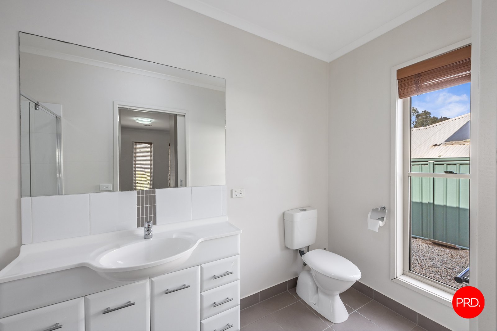 29 St George Park Drive KANGAROO FLAT 10