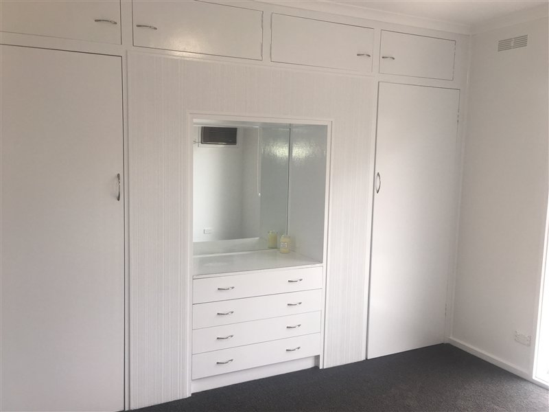 2/9 Sternberg Street KENNINGTON 6