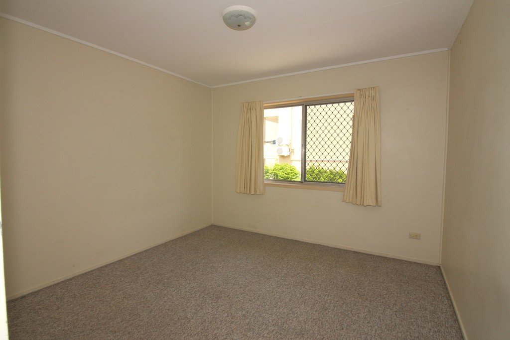 2/9 Stuckey Road CLAYFIELD 5