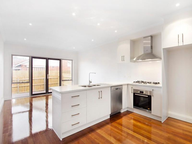 Gallery: 2/9 Sunderland Avenue