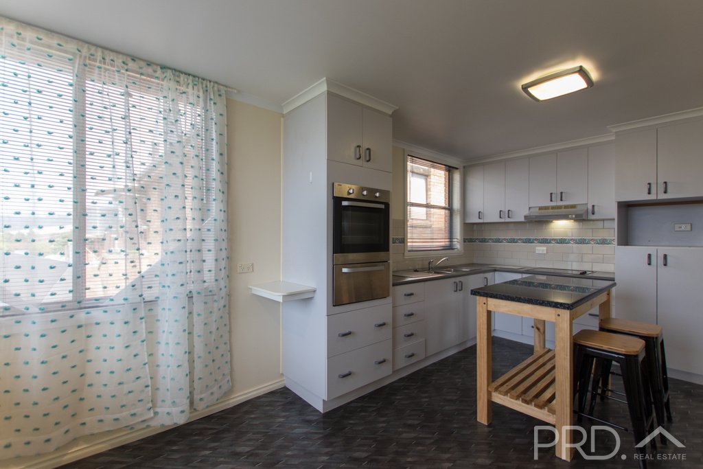 29 Sunnyside Avenue BATLOW 2