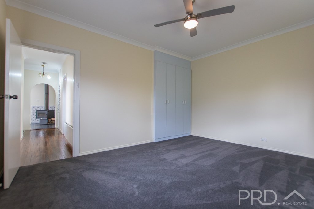29 Sunnyside Avenue BATLOW 5